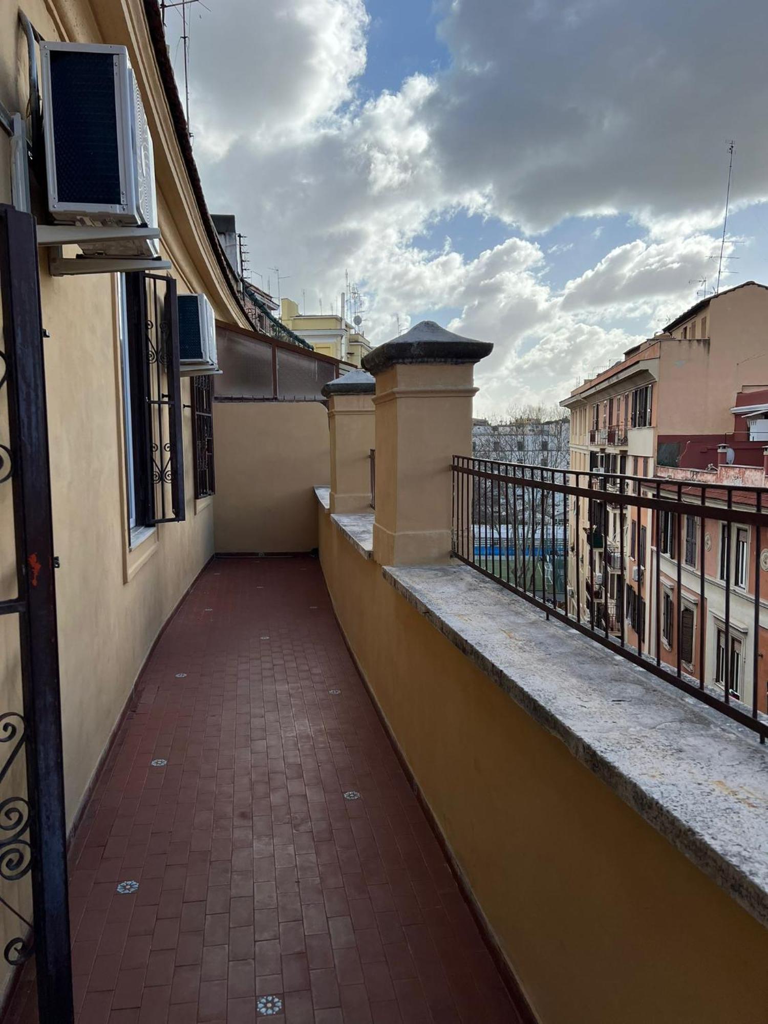 Luciano San Giovanni Guest House Roma Exterior foto